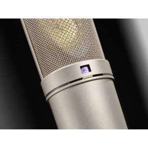 Neumann U 67