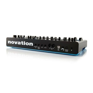 NOVATION Bass Station II